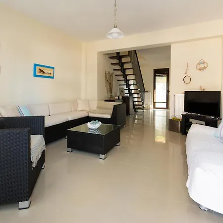 Stena Seaview Garden Maisonette Flogita