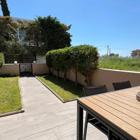 Stena Seaview Garden Maisonette Holiday home