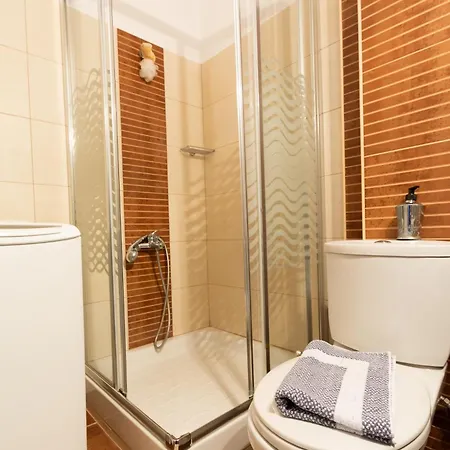 Stena Seaview Garden Maisonette *