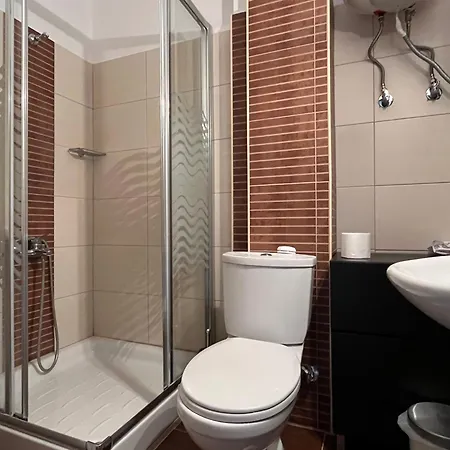 Stena Seaview Garden Maisonette Сasa de vacaciones Flogita
