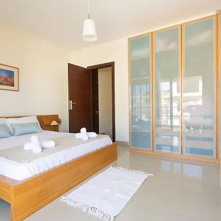 Stena Seaview Garden Maisonette