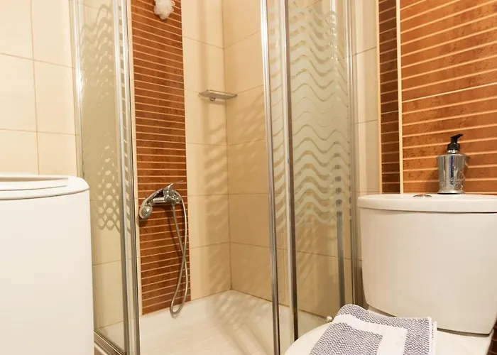 Stena Seaview Garden Maisonette *