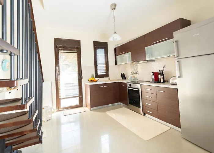 Stena Seaview Garden Maisonette * Flogita