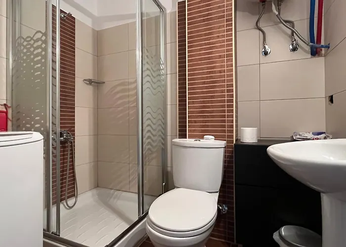 Stena Seaview Garden Maisonette Сasa de vacaciones Flogita